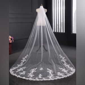 Wedding veil never worn